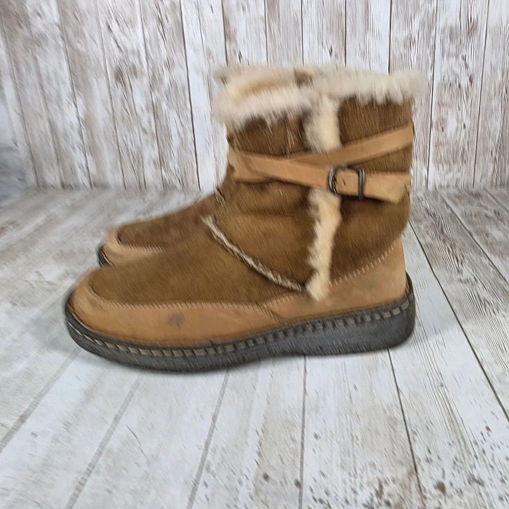 Cabelas cozy up